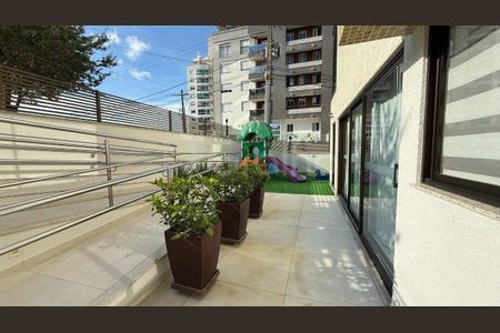 48_photo/9527385b7f.983cfca733436ec1-ATLAS-1baf049e-0b21-4084-8d77-4fbf10cf7999.jpg de apartamento à venda com 2 quartos, 63m² em Trindade, Florianópolis