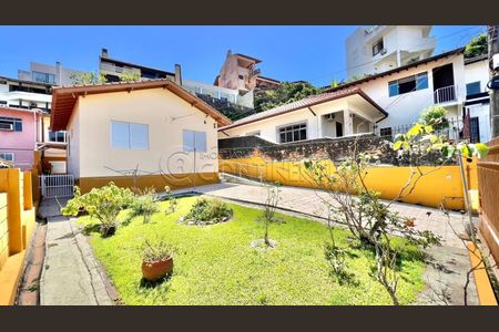 12_photo/9527385b8f.9803aeba41cbaf1e-ATLAS-b56c9327-0e48-4262-8533-bc3ead06c3f6.jpg de casa à venda com 3 quartos, 99m² em Trindade, Florianópolis