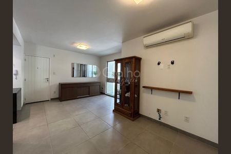 3_photo/9527385bbd.2d69387e6cc70e0c-ATLAS-5ab13d10-ac81-48b5-8a9d-c00709aac8f1.jpg de apartamento para alugar com 3 quartos, 76m² em Trindade, Florianópolis