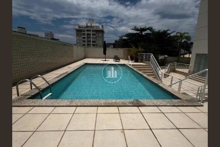 9_photo/9527385be1.94e84ceda0006bd6-ATLAS-78dbd596-d4ba-4d6c-bd11-ecb71adaf634.jpg de apartamento à venda com 1 quarto, 71m² em Trindade, Florianópolis