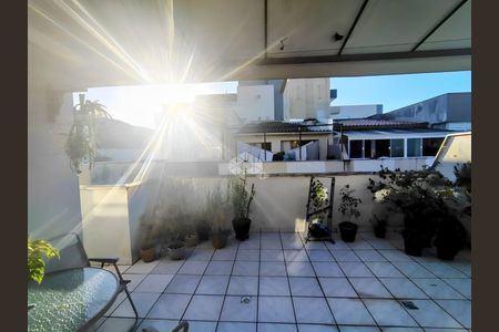 8_photo/9527385c25.dadd584d06f5cf19-ATLAS-427d5dbc-ea54-4e29-8dc8-7737ee09b7bb.jpg de apartamento à venda com 3 quartos, 94m² em Trindade, Florianópolis