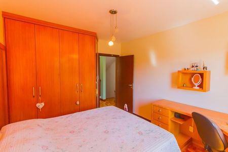 33_photo/9527385c6f.64be89600eea995d-ATLAS-64c397f8-2e48-44ea-ac8e-08910efdd36b.jpg de casa à venda com 5 quartos, 235m² em Trindade, Florianópolis