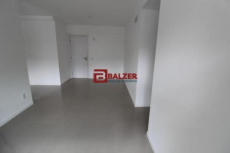 12_photo/9527385c71.ceff8192393c33de-ATLAS-968cae93-ccab-4fa2-b0f2-82ab7e5a1e30.jpg de apartamento à venda com 2 quartos, 144m² em Trindade, Florianópolis