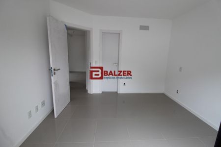 19_photo/9527385c71.ceff8192393c33de-ATLAS-cdaa6b33-eb1d-44a0-bfdc-9bd32ac34d25.jpg de apartamento à venda com 2 quartos, 144m² em Trindade, Florianópolis