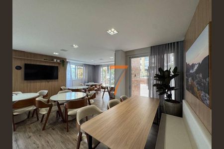 4_photo/9527385c73.285e54bd80b501e9-ATLAS-1c4b77d9-c2eb-4fa4-8c26-7c872a423f3d.jpg de kitnet/studio à venda com 1 quarto, 38m² em Trindade, Florianópolis