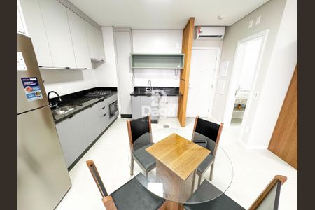 6_photo/9527385c75.fe1c4d2a8b43ed87-ATLAS-00a2f20c-943a-4ba5-b07b-8ffdf0c7a56c.jpg de kitnet/studio à venda com 1 quarto, 38m² em Trindade, Florianópolis