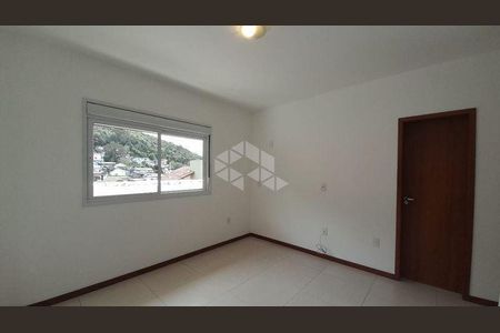 7_photo/9527385cb7.7a802cfb1ffc346d-ATLAS-a55254b7-d1bd-441d-ae82-ceccee5f622f.jpg de casa para alugar com 3 quartos, 120m² em Trindade, Florianópolis