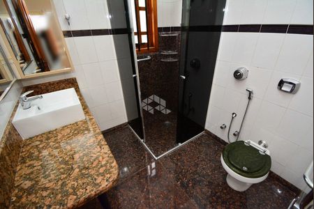 5_photo/9527385ce3.751bca41ac608a7d-ATLAS-2016e347-5c5b-478d-851c-20c7e15bf663.jpg de casa à venda com 5 quartos, 170m² em Trindade, Florianópolis