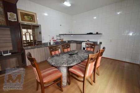 11_photo/9527385ce3.751bca41ac608a7d-ATLAS-21f3261c-9244-45e7-893b-d6d5cf1ad529.jpg de casa à venda com 3 quartos, 166m² em Trindade, Florianópolis