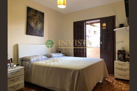 12_photo/9527385ce3.fc3124ead6c5d417-ATLAS-58a03d3d-a487-4fe0-b614-fabfe46d72d4.jpg de casa à venda com 5 quartos, 235m² em Trindade, Florianópolis