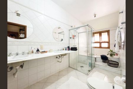 18_photo/9527385ce7.0473144d3f262afb-ATLAS-0578828b-20db-45f9-8fab-a8e33c9016c4.jpg de casa à venda com 4 quartos, 314m² em Trindade, Florianópolis