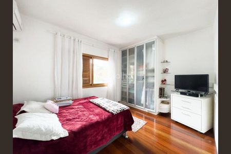 19_photo/9527385ce7.0473144d3f262afb-ATLAS-bd0f106b-17b8-4e75-a6c2-1374a2eee5ec.jpg de casa à venda com 4 quartos, 314m² em Trindade, Florianópolis