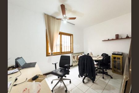 30_photo/9527385ce7.0473144d3f262afb-ATLAS-eacac878-fe2e-4dc2-a751-5f2ee68d98b7.jpg de casa à venda com 4 quartos, 314m² em Trindade, Florianópolis