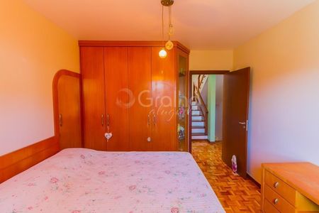 29_photo/9527385cf7.671b3960e7484b54-ATLAS-c5a25a00-049e-4b92-b302-aba5a9a1f3d1.jpg de casa para alugar com 5 quartos, 235m² em Trindade, Florianópolis