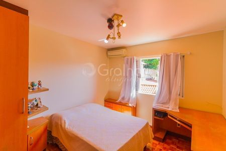 42_photo/9527385cf7.671b3960e7484b54-ATLAS-ef370768-a64d-423e-937f-dcf59bf4e8ca.jpg de casa para alugar com 5 quartos, 235m² em Trindade, Florianópolis