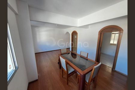 3_photo/9527385cf7.c4f6e5b45d07e13f-ATLAS-e83d8f36-d1af-4b35-bfec-7f5942019c8c.jpg de apartamento à venda com 3 quartos, 77m² em Trindade, Florianópolis