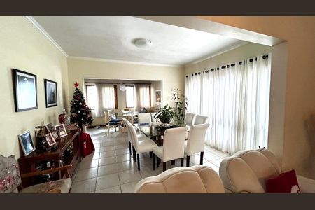 7_photo/9527385cfb.28f6ec5d72603be5-ATLAS-1013088e-0906-4b0d-8b70-11af5ac3c3d6.jpg de casa à venda com 4 quartos, 320m² em Trindade, Florianópolis