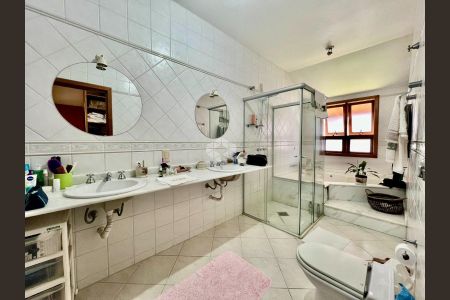 10_photo/9527385cfb.28f6ec5d72603be5-ATLAS-2e002617-9b1c-4a2b-91eb-356afdda4591.jpg de casa à venda com 4 quartos, 318m² em Trindade, Florianópolis