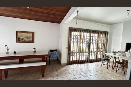 29_photo/9527385cfb.28f6ec5d72603be5-ATLAS-f2a6bb33-3901-491d-8ea6-1f3fef7d907d.jpg de casa à venda com 4 quartos, 320m² em Trindade, Florianópolis