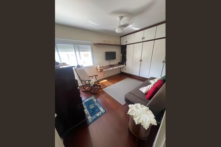 9_photo/9527385d03.6e7385e9f1616d4e-ATLAS-19964630-76d1-4cf5-9cca-50fbf3aad17c.jpg de casa à venda com 4 quartos, 370m² em Trindade, Florianópolis