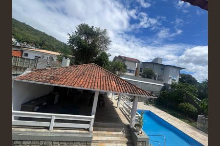 10_photo/9527385d03.6e7385e9f1616d4e-ATLAS-5a79e256-658e-4cd1-866c-7cbac2fff8ea.jpg de casa à venda com 4 quartos, 370m² em Trindade, Florianópolis