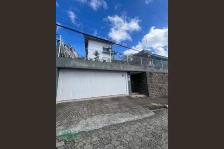 32_photo/9527385d03.7d44486df2fbe63f-ATLAS-4fdddbca-3a00-44a9-a84a-4e346009faff.jpg de casa à venda com 4 quartos, 370m² em Trindade, Florianópolis