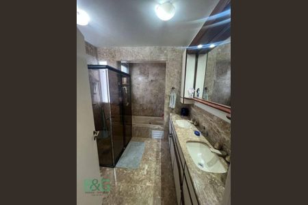 24_photo/9527385d03.7d44486df2fbe63f-ATLAS-e83ebc0f-5865-45e3-8b4c-e8e0e6f2e935.jpg de casa à venda com 4 quartos, 370m² em Trindade, Florianópolis