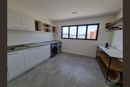 6_photo/9527385d03.e1ccabae9e9503a1-ATLAS-e7ae1732-16bc-40ad-8831-e333a3efc1af.jpg de kitnet/studio à venda com 1 quarto, 33m² em Trindade, Florianópolis