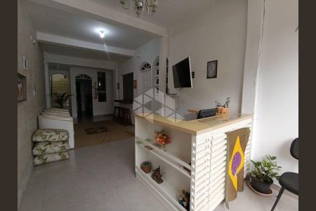 11_photo/9527385d0b.c281d4ca517ff2db-ATLAS-810abcaa-4b73-4020-bab5-76d459c094bb.jpg de apartamento para alugar com 1 quarto, 30m² em Trindade, Florianópolis