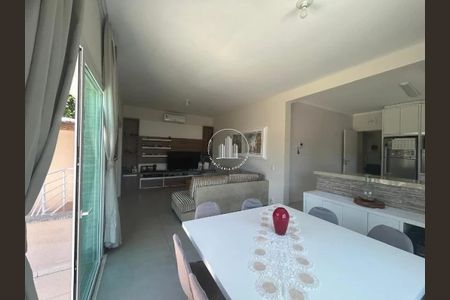 10_photo/9527385d49.470e3b4ecc8ee2ef-ATLAS-4389b779-23cb-4190-ac6c-d76bb7260e71.jpg de casa à venda com 5 quartos, 254m² em Trindade, Florianópolis