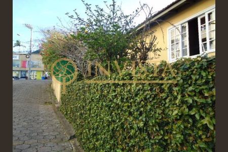 14_photo/9527385d99.ab9d896be0e39e09-ATLAS-98fa7854-7fce-433f-a62c-ee6317acaa71.jpg de casa à venda com 4 quartos, 1m² em Trindade, Florianópolis