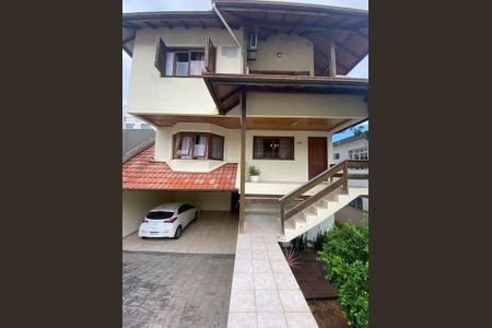 16_photo/9527385da5.aafc750051720c32-ATLAS-eb3e98e1-a2c6-4d08-87f8-0db8ba4e8729.jpg de casa à venda com 4 quartos, 315m² em Trindade, Florianópolis