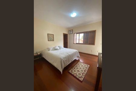 12_photo/9527385da5.f861ecc718bdcbd7-ATLAS-8bfcd7ed-3bce-498e-a0c3-cc9d6f7d1bf0.jpg de casa à venda com 4 quartos, 315m² em Trindade, Florianópolis