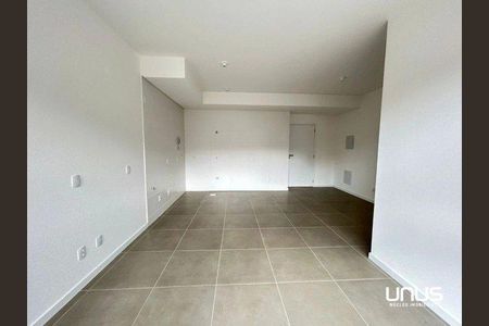 3_photo/9527385dab.f2ed236aecaa8a04-ATLAS-d3164329-fb5a-46b6-942f-a968bff4226a.jpg de apartamento à venda com 1 quarto, 32m² em Trindade, Florianópolis