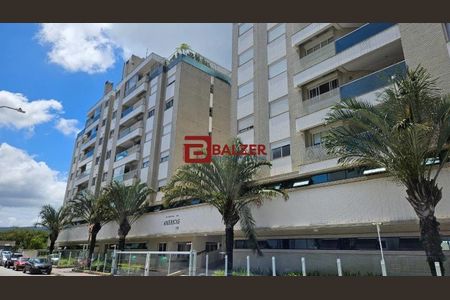 10_photo/9527385db3.ceff8192393c33de-ATLAS-83cf6ffb-2efd-4b8d-988e-e99ae192e1ed.jpg de apartamento à venda com 2 quartos, 92m² em Trindade, Florianópolis