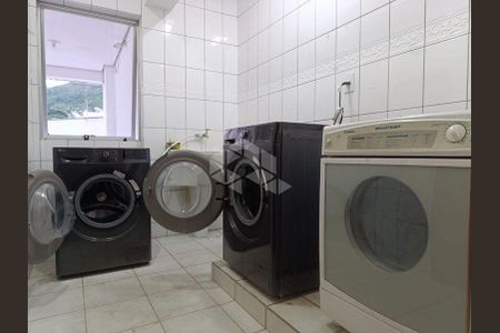 23_photo/9527385dc3.ae1ccaedba45eeb1-ATLAS-207bcd9a-46ef-4d4b-81b7-bd054c39ec26.jpg de apartamento para alugar com 1 quarto, 48m² em Trindade, Florianópolis