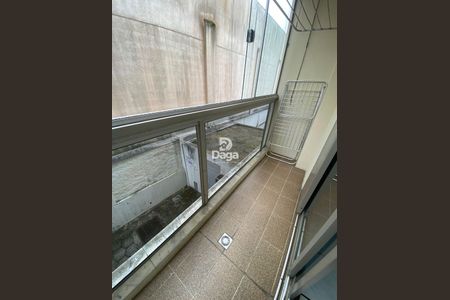 8_photo/9527385dc7.f5bb162c49dce268-ATLAS-345330ff-6dbb-471c-834f-ddf2ddf7009f.jpg de apartamento à venda com 3 quartos, 74m² em Trindade, Florianópolis