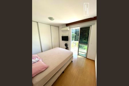 4_photo/9527385ddd.05acccb2dbb53537-ATLAS-237a4b85-ddfe-4af7-ab60-432bb33d0e9b.jpg de apartamento à venda com 3 quartos, 74m² em Trindade, Florianópolis