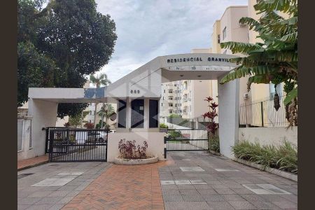 10_photo/9527385ea3.0bc51dbd39f1e109-ATLAS-4ea0ff89-32ba-4059-bf4d-8208d22f5d30.jpg de apartamento para alugar com 1 quarto, 45m² em Trindade, Florianópolis