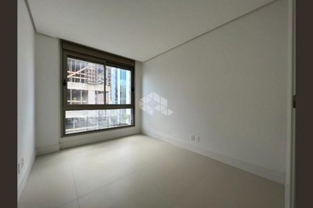 17_photo/9527386433.a824f5d462c04ebd-ATLAS-b759abae-3ae6-42e1-b72e-3ee9161e0fad.jpg de apartamento à venda com 3 quartos, 116m² em Agronômica, Florianópolis