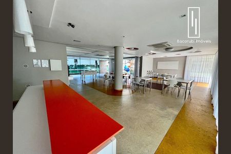 30_photo/952738676d.b8a9f91cb517b5ed-ATLAS-7c05c1ed-bf92-4b1f-96ce-2e38e7f3ba7b.jpg de apartamento à venda com 2 quartos, 75m² em Trindade, Florianópolis