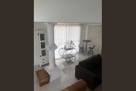 5_photo/9527386a6d.59b9fa3339c8dcb8-ATLAS-52cf4b9d-f2fa-4de8-a753-e174cfb3a2b7.jpg de casa à venda com 4 quartos, 295m² em Centro, Florianópolis