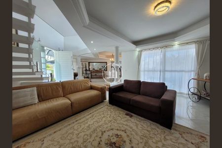 12_photo/9527386a6d.59b9fa3339c8dcb8-ATLAS-74cb2bcf-65c5-43d3-8e0b-1d0a0aae763d.jpg de casa à venda com 4 quartos, 295m² em Centro, Florianópolis