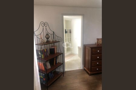 4_photo/9527386a6d.59b9fa3339c8dcb8-ATLAS-ef126dee-e3f7-4ef5-afa2-d92deaa8e354.jpg de casa à venda com 4 quartos, 300m² em Centro, Florianópolis