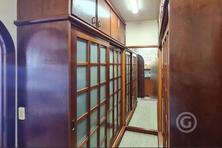 28_photo/9527386a9d.6ba4ef9df26df2e3-ATLAS-1fe84efd-ab3a-426c-8d13-c8c269a3e53a.jpg de casa à venda com 4 quartos, 410m² em Morro da Cruz, Florianópolis