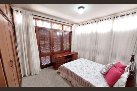 6_photo/9527386a9d.6ba4ef9df26df2e3-ATLAS-6d1afc0d-d356-4e84-87e4-cc82c406a886.jpg de casa para alugar com 4 quartos, 420m² em Morro da Cruz, Florianópolis