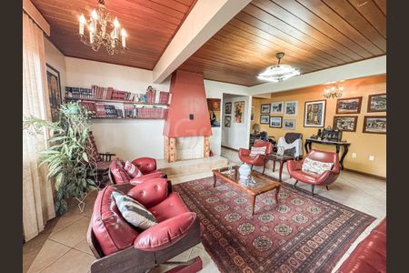 11_photo/9527386af1.f593c65414f33db3-ATLAS-b582b95e-df90-457c-af8c-cc69d8d16d0b.jpg de casa à venda com 9 quartos, 678m² em Centro, Florianópolis