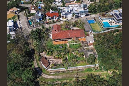 4_photo/9527386af1.f593c65414f33db3-ATLAS-dd2ebc5a-22f5-4f0c-a66d-d7c35bbb6963.jpg de casa à venda com 9 quartos, 678m² em Centro, Florianópolis