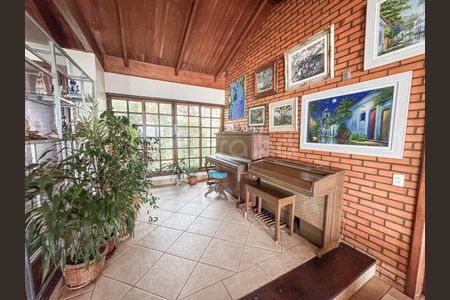 17_photo/9527386af1.f593c65414f33db3-ATLAS-e2ac0bbe-e91a-480f-91cd-8694f493ab7b.jpg de casa à venda com 9 quartos, 678m² em Centro, Florianópolis