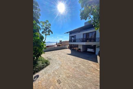 28_photo/9527386b39.4920d6e5269d0762-ATLAS-fa21d30b-e996-45b6-bd6f-c19d5c212404.jpg de casa para alugar com 4 quartos, 453m² em Centro, Florianópolis